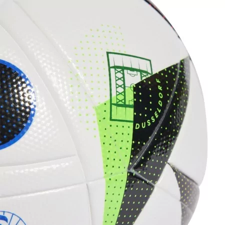 Ballon Nike Flight Premier League 2022/23, 30 ans de foot anglais avec Nike